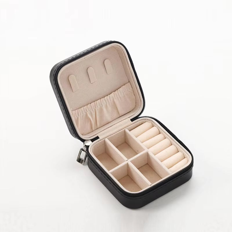 Portable Mini Jewelry Storage Box Travel Organizer Jewelry Case Leather Storage Earrings Necklace Ring Jewelry Organizer Display